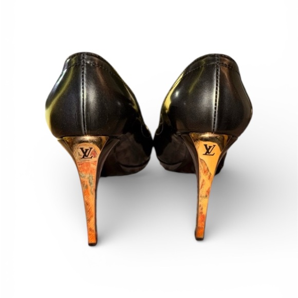 Louis Vuitton Metallic Black Heels 38.5/ 8.5 - Picture 3 of 7